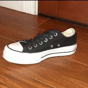 Black platform converse women's size 7